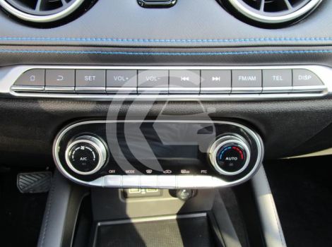 Seres 3 LUXURY 163 CH 120kW SUREQUIPEE AVEC TOIT OUVRANT PANORAMIQUE AUTONOMIE 329 KM