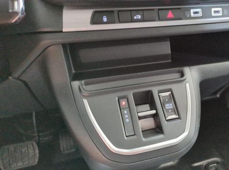 Citroën JUMPY FOURGON XL DIESEL 150 CH AUTOMAT AVEC PACK CHANTIER ET PACK CONNECTIVITE ET MODUWORK