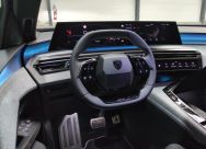 Peugeot 5008 HYBRID 145 CH BVA E-DCS6 7PL GT