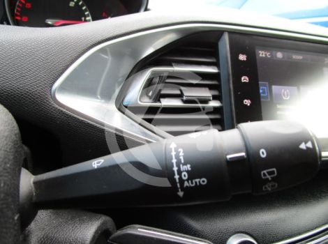 Peugeot 308 1.6 BLUE HDI 100 CH ALLURE GPS