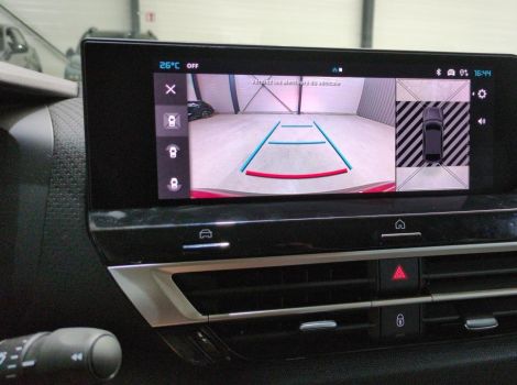 Citroën C4 HYBRIDE 145 CH BVA E-DCS6 MAX  AVEC CAMERA 360 ET AFFICHAGE TETE HAUTE