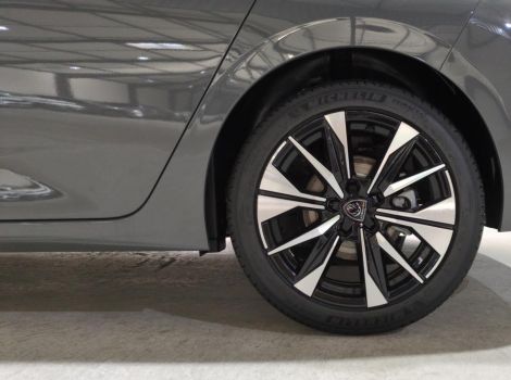Peugeot 308 NOUVELLE BLUEHDI 130 S&S BVA EAT8 ALLURE AVEC PACK VISION 360