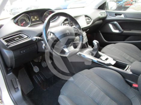 Peugeot 308 1.6 BLUE HDI 100 CH ALLURE GPS