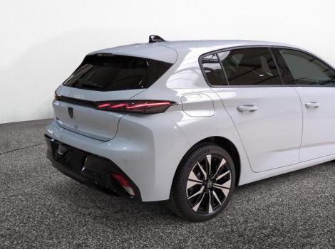 Peugeot 308 NOUVELLE BLUEHDI 130 S&S BVA EAT8 ALLURE AVEC PACK VISION 360