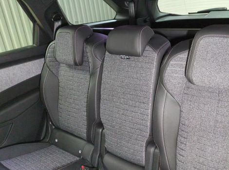 Peugeot 5008 HYBRID 145 BVA E-DCS6 7PL ALLURE SUREQUIPE