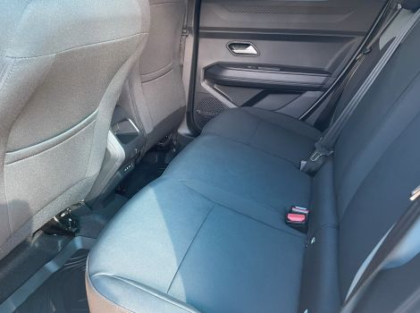 Dacia DUSTER ECO-G 120 CH BVA EXTREME AVEC ACCES MAIN LIBRE PACK CITY ET PACK COLD