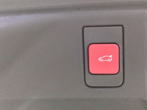 Peugeot 5008 HYBRID 145 CH BVA E-DCS6 7PL GT