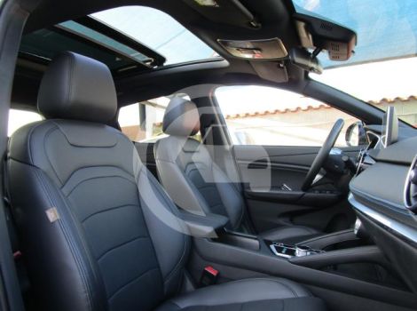 Seres 3 LUXURY 163 CH 120kW SUREQUIPEE AVEC TOIT OUVRANT PANORAMIQUE AUTONOMIE 329 KM