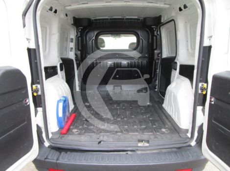 Fiat DOBLO CARGO 1.3 MJT 95 CH CH1 LOUNGE AVEC CLIM