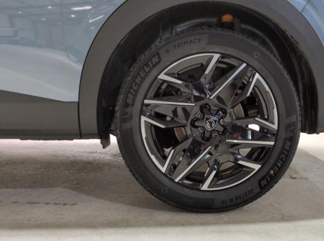 Peugeot 5008 HYBRID 145 BVA E-DCS6 7PL ALLURE SUREQUIPE