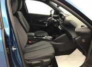 Peugeot 2008 HYBRID 145 ALLURE
