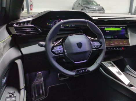 Peugeot 308 NOUVELLE HYBRID 145 BVA E-DCS6 GT AVEC  PACK VISION 360 & DRIVE ASSIST PLUS