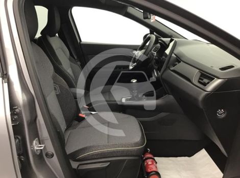 Renault CAPTUR 4 TECHNO