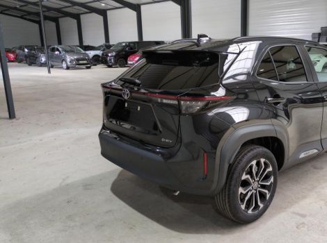 Toyota YARIS CROSS HYBRIDE 130H 2WD BVA DESIGN SUREQUIPE (RADARS AV-AR, SIÈGES CHAUFFANTS, ANGLES MORTS)