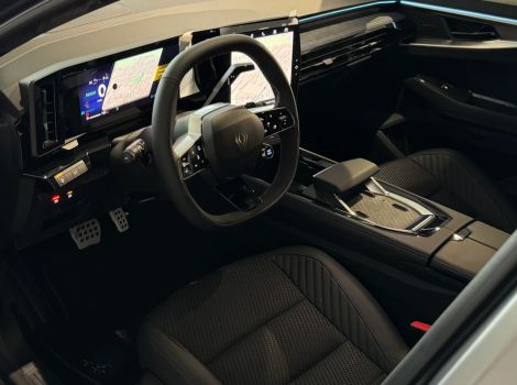 Renault AUSTRAL FULL HYBRID E-TECH 200 CH ESPRIT ALPINE PACK HARMAN KARDON ET PACK PARKING 360