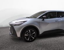 Toyota C-HR HYBRIDE 140 BVA E-CVT DESIGN