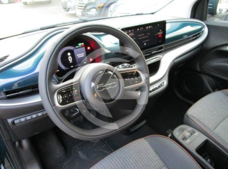 Fiat 500 NOUVELLE 118 CH ICON ÉLECTRIQUE 87 KW BERLINE AUTONOMIE 322 KM