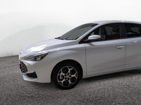 MG MG3 1.5 L HYBRIDAVEC 195 CH BVA LUXURY