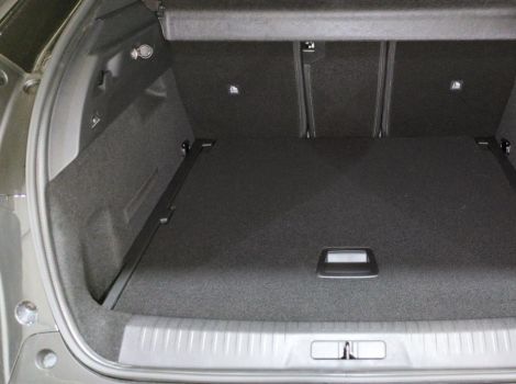 Peugeot 3008 HYBRID 145 BVA E-DCS6 GT