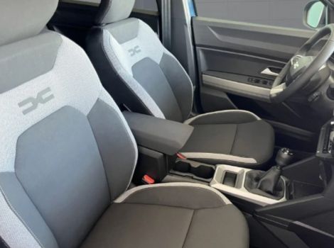 Dacia BIGSTER TCE 140 CH MILD HYBRID JOURNEY AVEC PACK HIVER PACK PARKING ACCES MAIN LIBRE ET HAYON ELECTRIQUE