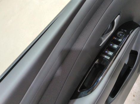 Hyundai TUCSON 1.6 T-GDI 239 HYBRID BVA6 CREATIVE AVEC HAYON MAINS LIBRES ET SYSTEME HI-FI KRELL
