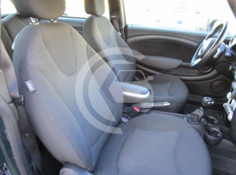 Mini MINI 95 CH SERIE ONE PK SALT BVA AVEC CLIMATISATION AUTOMATIQUE ET RADAR DE RECUL