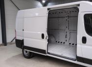 Peugeot BOXER FOURGON 3.5 T L3H2 140 S&S BVA8 AVEC PACK TECHNO PREMIUM ET CAMERA DE RECUL