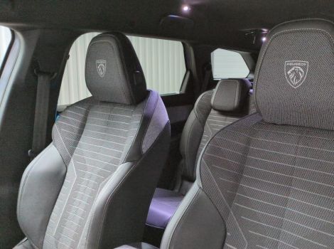 Peugeot 5008 HYBRID 145 CH BVA E-DCS6 7PL GT