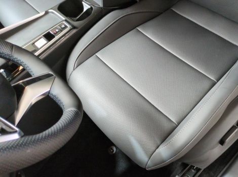MG ZS 1.5 L HYBRIDAVEC 197 CH BVA LUXURY