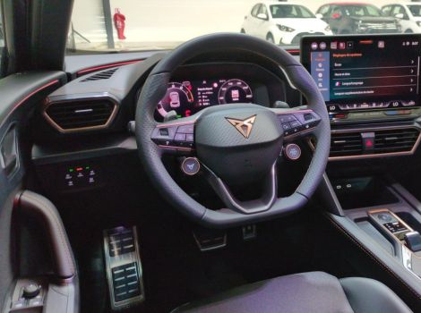 Cupra FORMENTOR 1.5 ETSI HYBRID 150 BVA DSG7 V AVEC JANTES 18 ET TOIT PANO